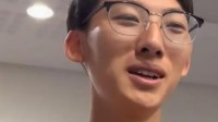 徐卓一跨欄時(shí)眼鏡為何不會(huì)掉？回應(yīng)